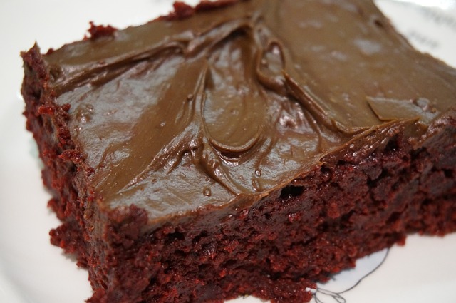 chocolate-cake-gf9f37bdfa_640