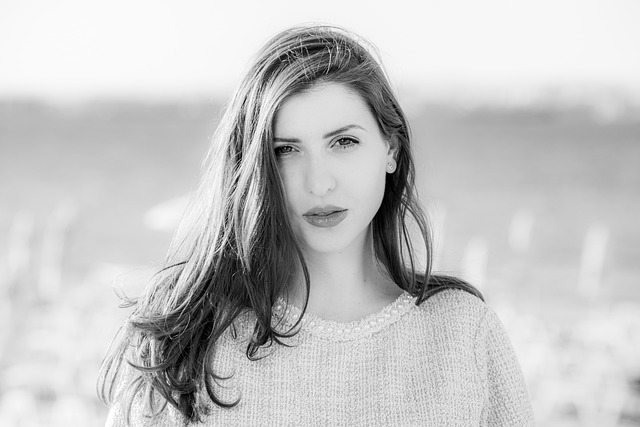 woman-g11f8f4e4c_640