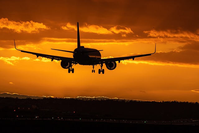 plane-7013022_640