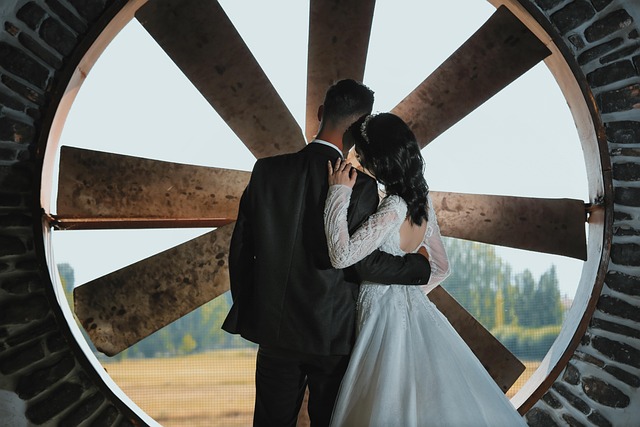 bride-8276620_640