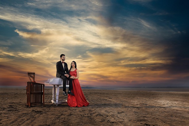 couple-5991560_640