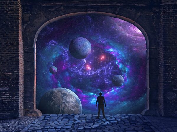 space-7264943_640